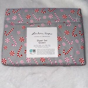 London Kaye Christmas candy cane Queen Sheet Set